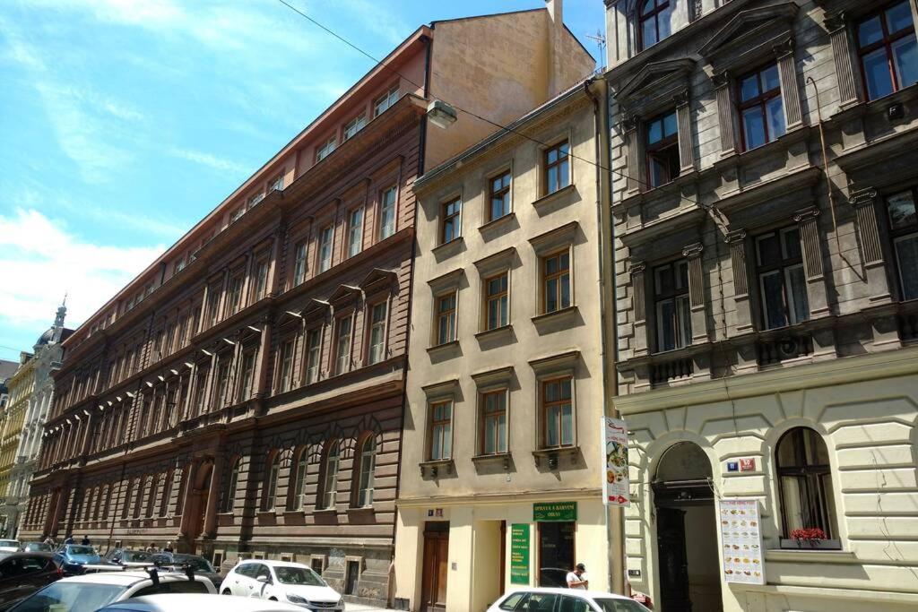 Marvelous Apartment In The Center Of プラハ エクステリア 写真